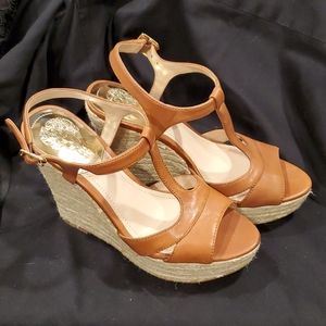 Vince Camuto Ladies Shoe